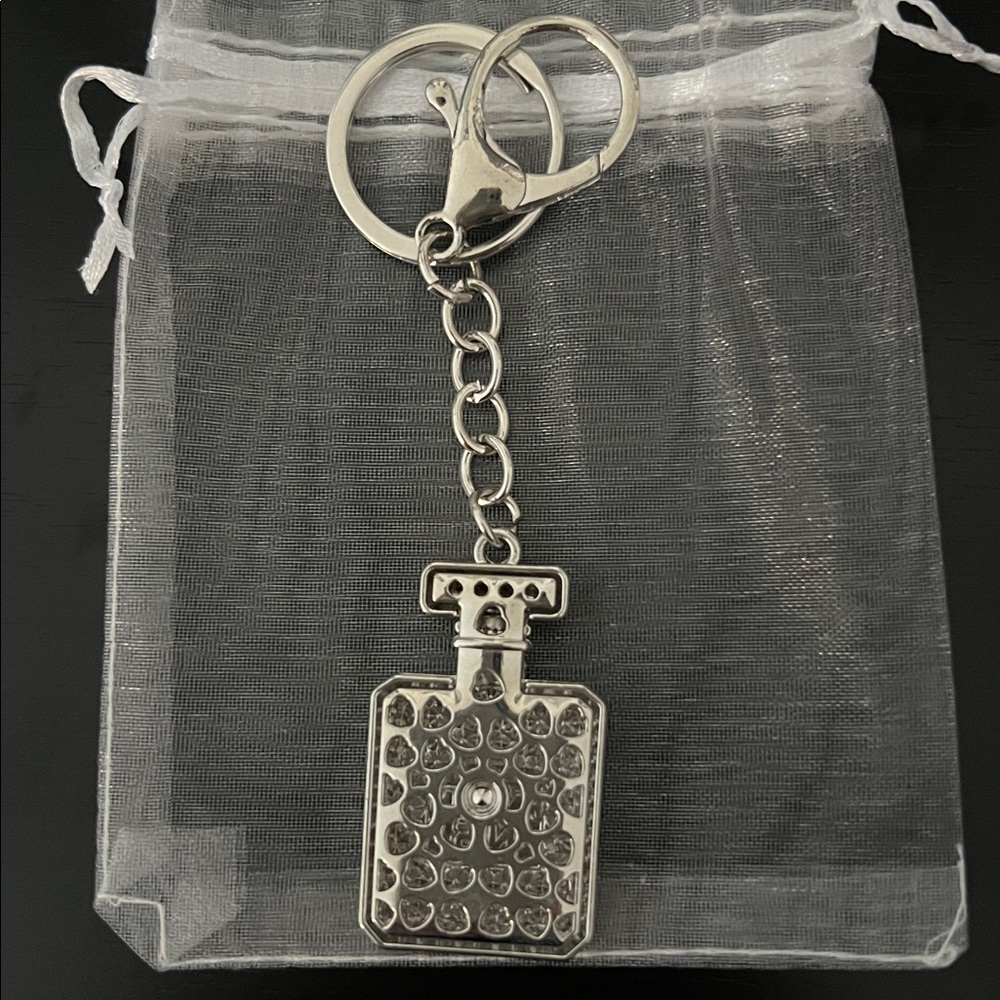 Silver Parfum N5 Bottle Keychain - Women's Key & Card Holder Accessory - Picture 4 of 6